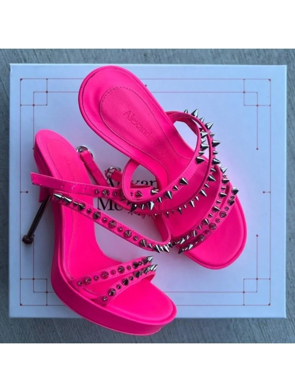 Alexander McQueen Platform Studded Strappy Sandals Metallic Pink EU 36 NWT $950